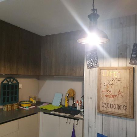 Studio Near Klcc And Lrt With Superb View Kuala Lumpur Zewnętrze zdjęcie