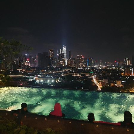Studio Near Klcc And Lrt With Superb View Kuala Lumpur Zewnętrze zdjęcie