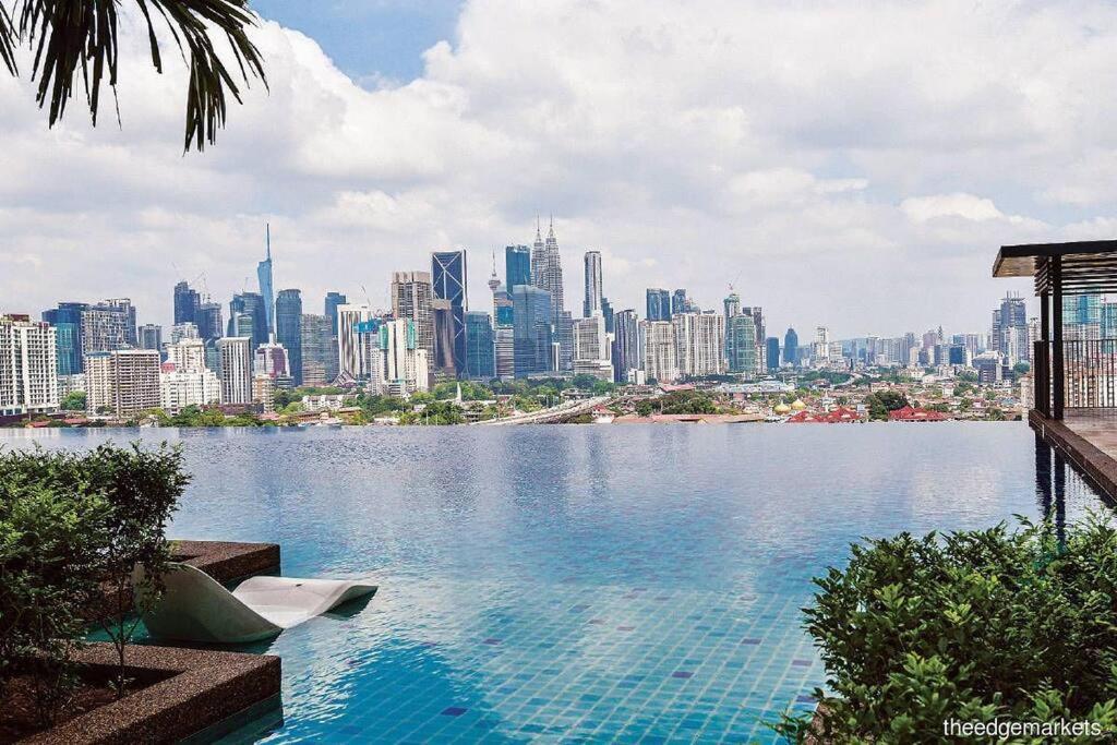 Studio Near Klcc And Lrt With Superb View Kuala Lumpur Zewnętrze zdjęcie